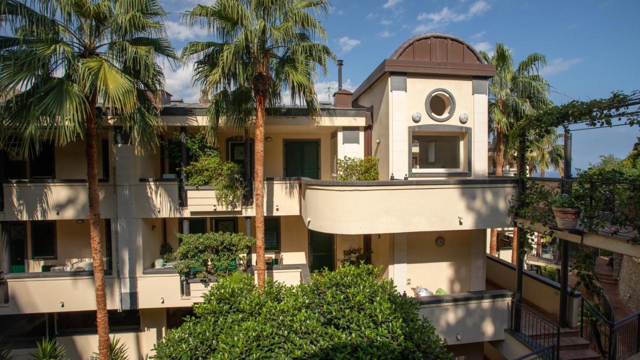 Beautiful Apartment In The Centre Of Taormina Dış mekan fotoğraf